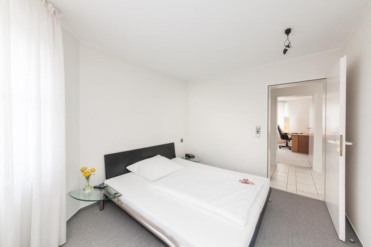 Hotel Strijewski - Apartments Wolfsburg Esterno foto